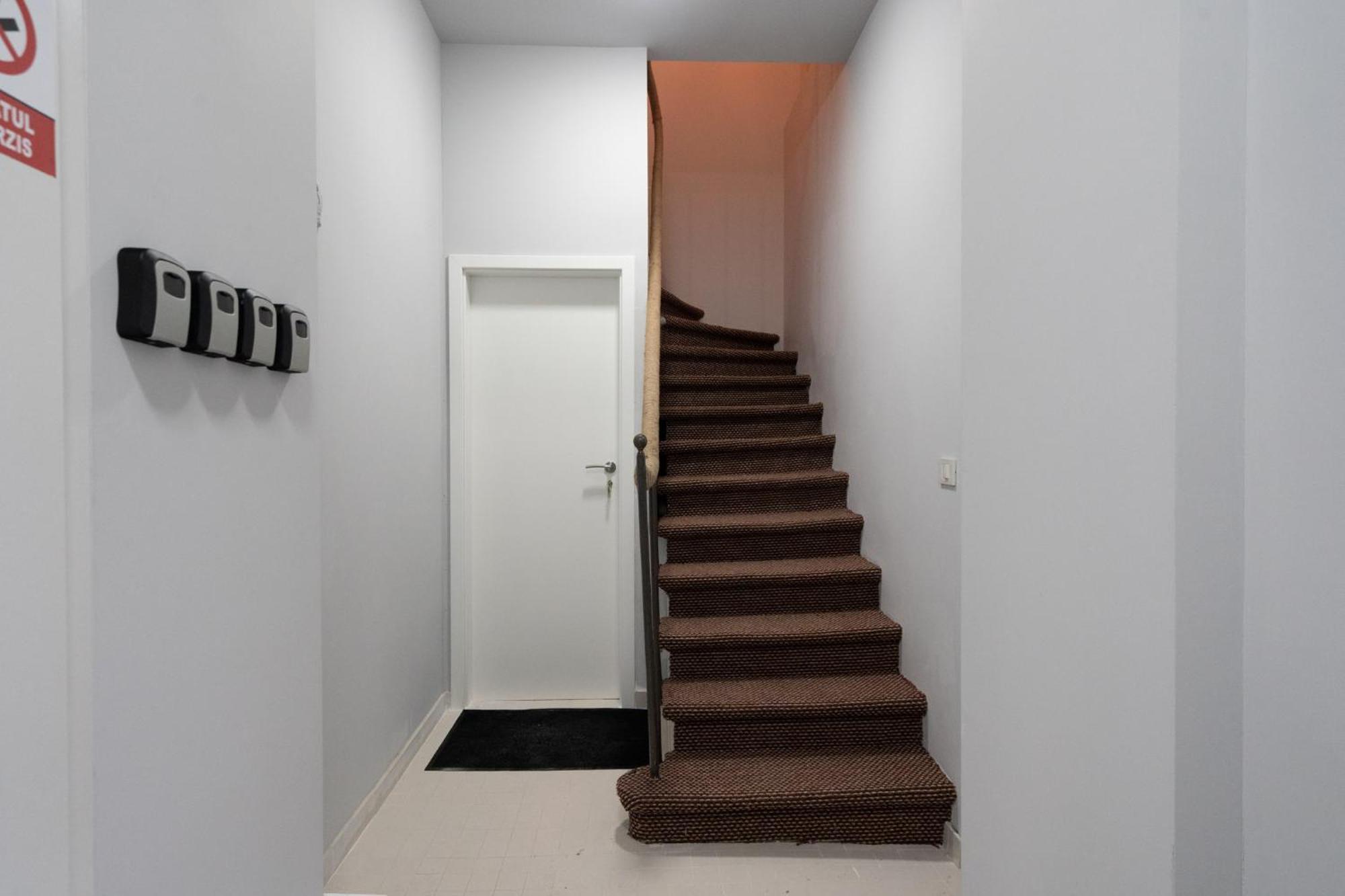 Apartment Cute *